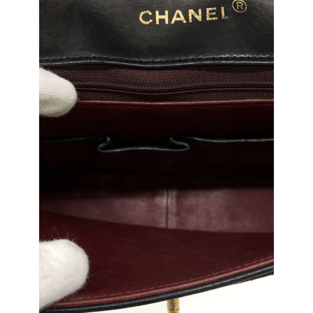 Chanel Shoulder Bag Leather Black - Picture 6 of 6